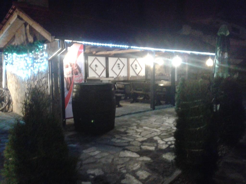 Къщата - Къща За Гости Ribarica Extérieur photo